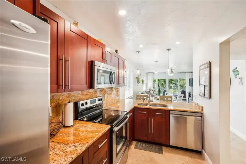 Picture of 261 S Collier Blvd 201, Marco Island FL 34145