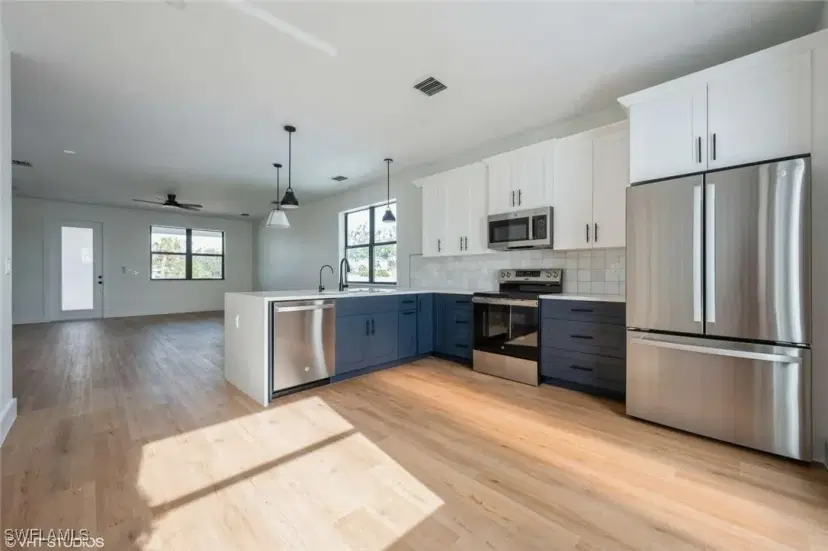 Picture of 170 Washington Ave, Fort Myers Beach FL 33931