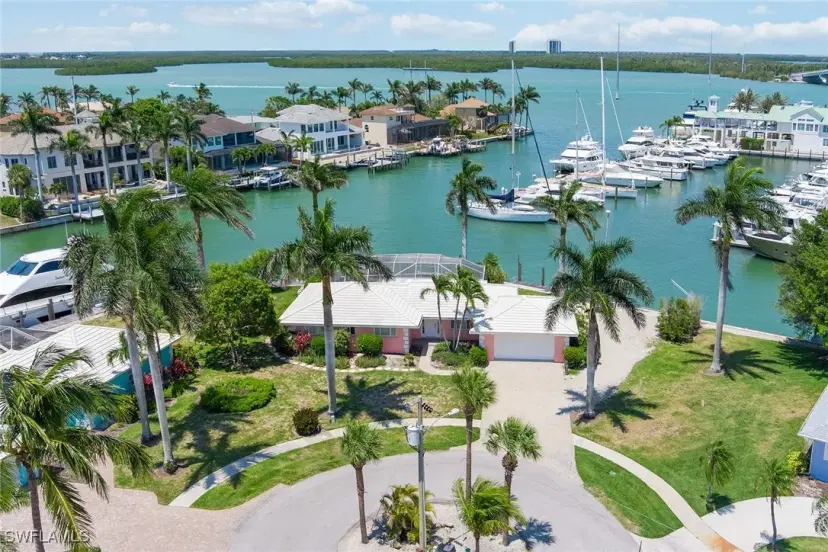 Picture of 849 Buttonwood Ct, Marco Island FL 34145