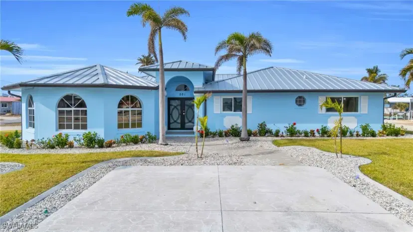 Picture of 201 Randy Ln, Fort Myers Beach FL 33931