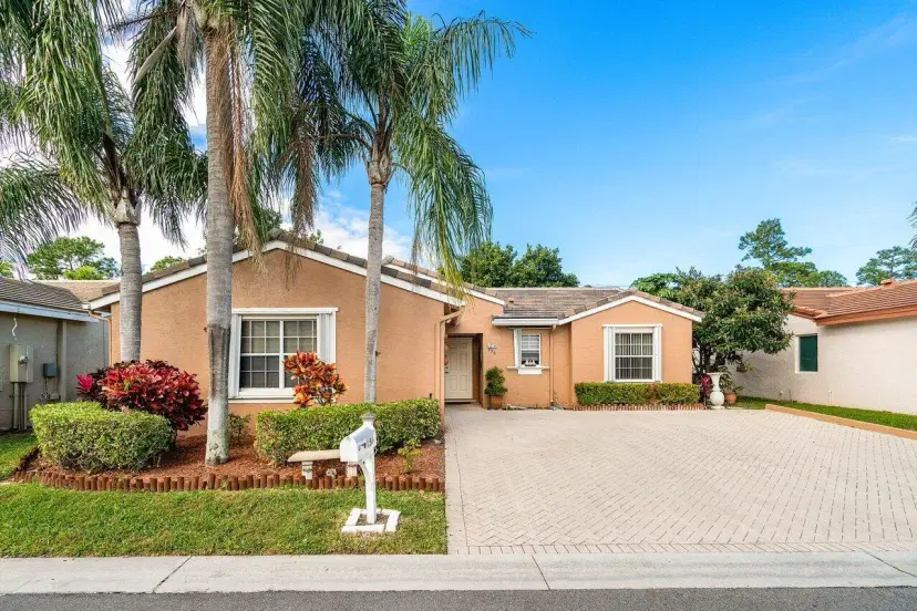 Picture of 156 Caribe Court, Greenacres FL 33413