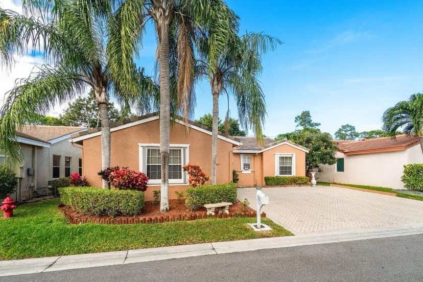 Picture of 156 Caribe Court, Greenacres FL 33413