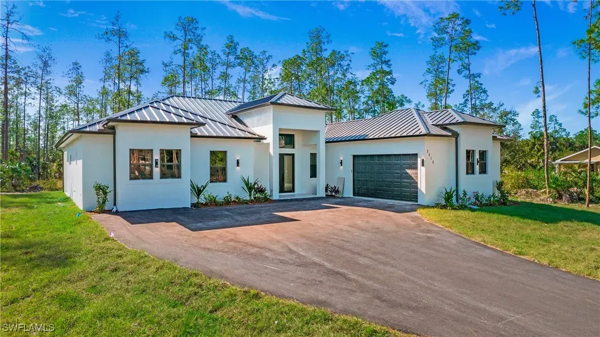 Picture of 3518 2Nd Ave Se, Naples, FL 34117