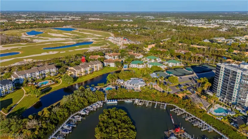Picture of 380 Horse Creek Dr 204, Naples FL 34110