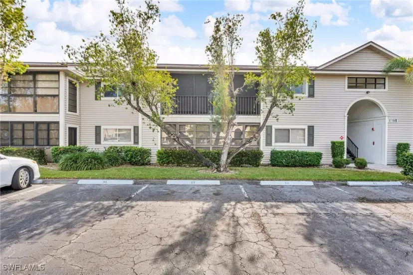 Picture of 8110 S Woods Cir 13, Fort Myers FL 33919