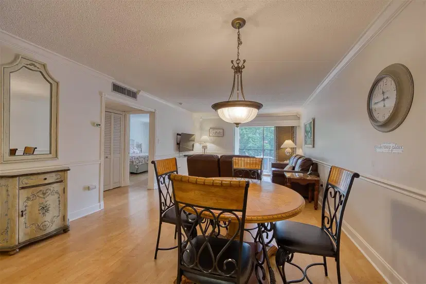 Picture of 201 178Th Dr 323, Sunny Isles Beach FL 33160