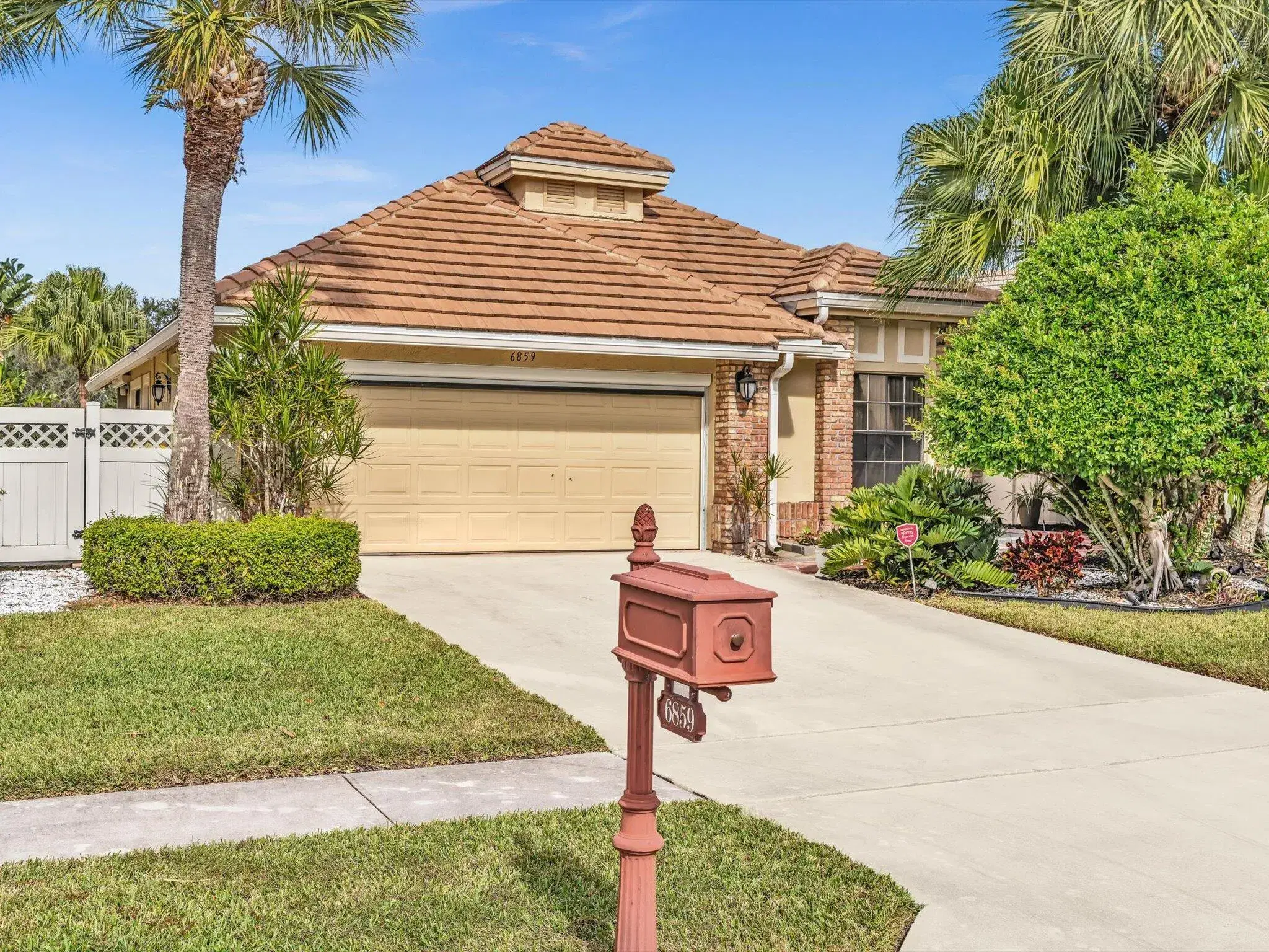 Picture of 6859 Bitterbush Place, Boynton Beach, FL 33472