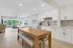 Picture of 292 Banyan Blvd 292, Naples, FL 34102