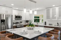 Picture of 684 Pompano Dr, Naples, FL 34110