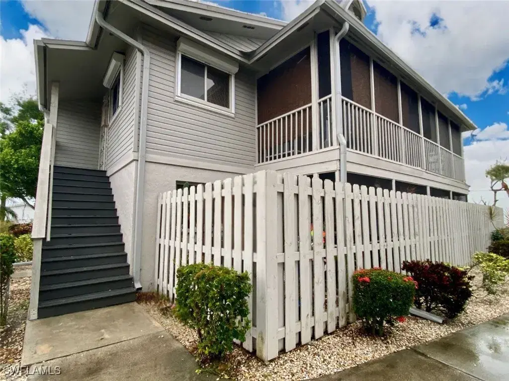 Picture of 5751 Foxlake Dr H, North Fort Myers, FL 33917