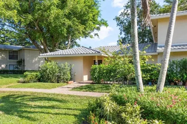 Picture of 4 Westgate Lane A, Boynton Beach FL 33436