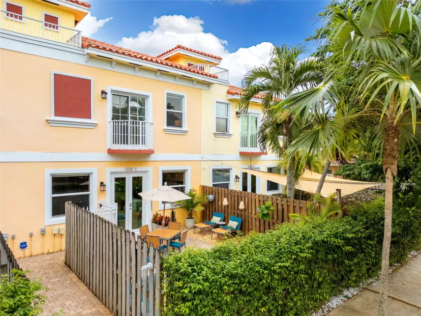 Picture of 1224 NE 18Th Ave 1, Fort Lauderdale FL 33304