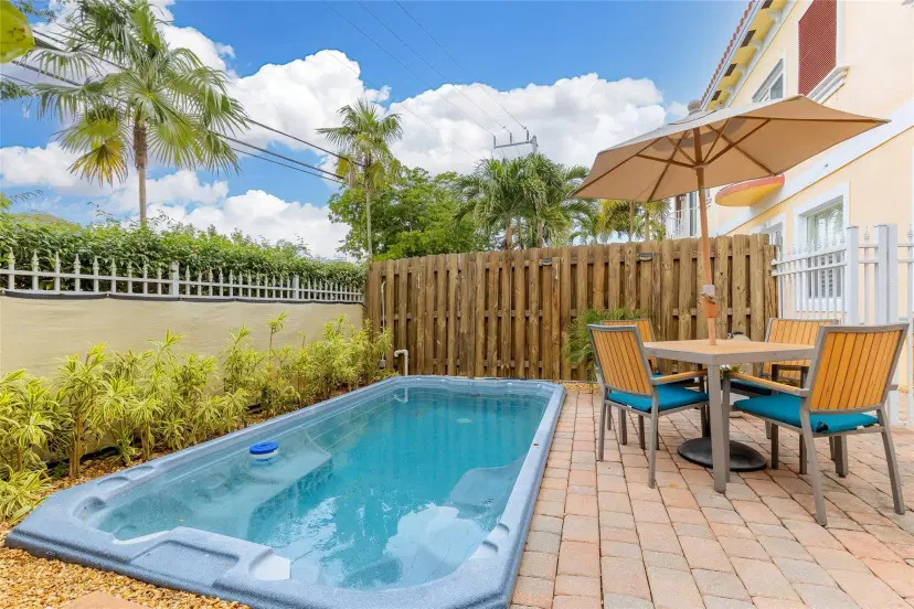 Picture of 1224 NE 18Th Ave 1, Fort Lauderdale FL 33304