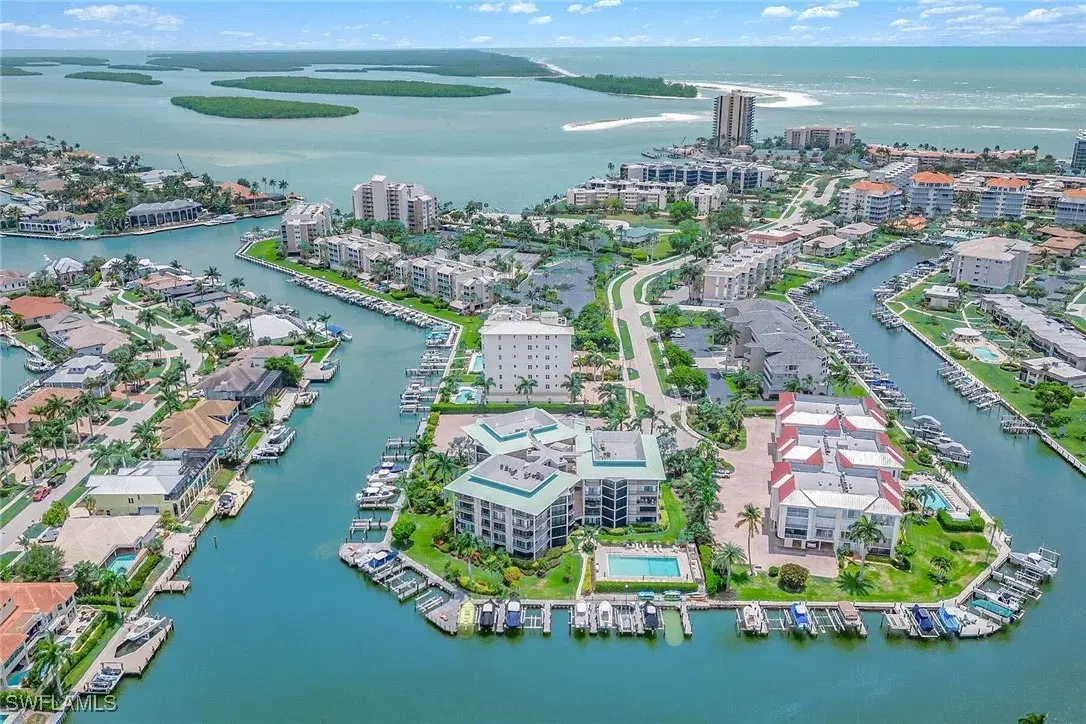 Picture of 845 Collier Ct 106, Marco Island, FL 34145