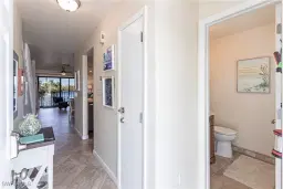 Picture of 2320 Wooster Ln 7, Sanibel, FL 33957