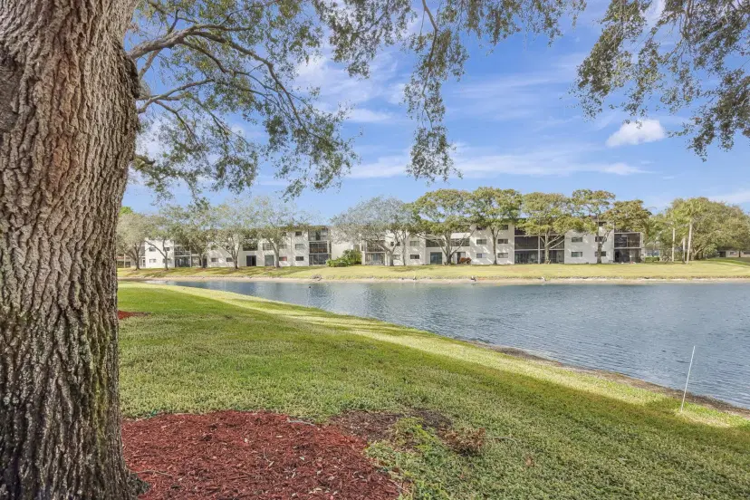 Picture of 15456 Pembridge Drive G110, Delray Beach FL 33484