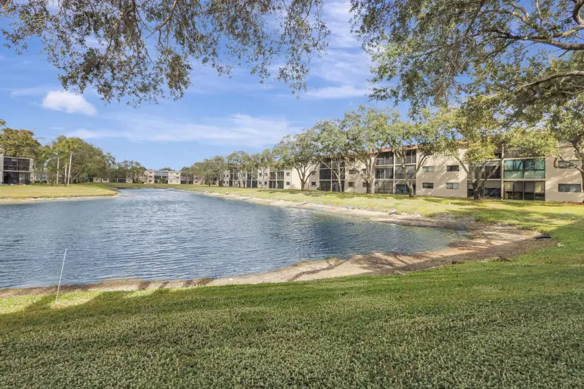 Picture of 15456 Pembridge Drive G110, Delray Beach FL 33484