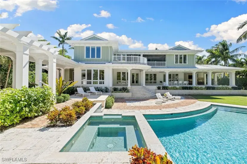 Picture of 181 4Th Ave N, Naples FL 34102