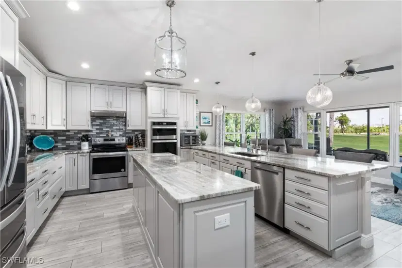 Picture of 1203 N Brandywine Cir, Fort Myers FL 33919