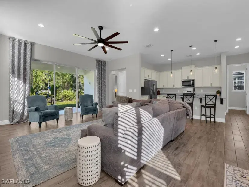 Picture of 3584 Pilot Cir, Naples FL 34120