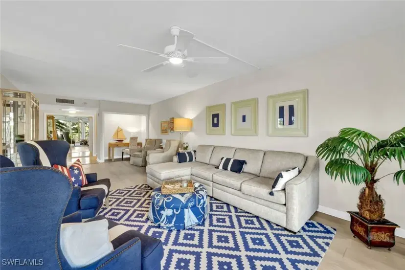 Picture of 4051 Gulf Shore Blvd N 300, Naples FL 34103