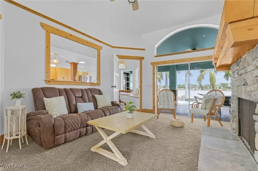 Picture of 231 SE 6Th St, Cape Coral FL 33990