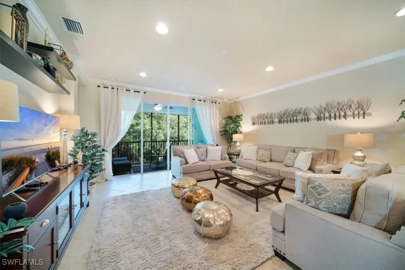 Picture of 6502 Monterey Pt 202, Naples FL 34105