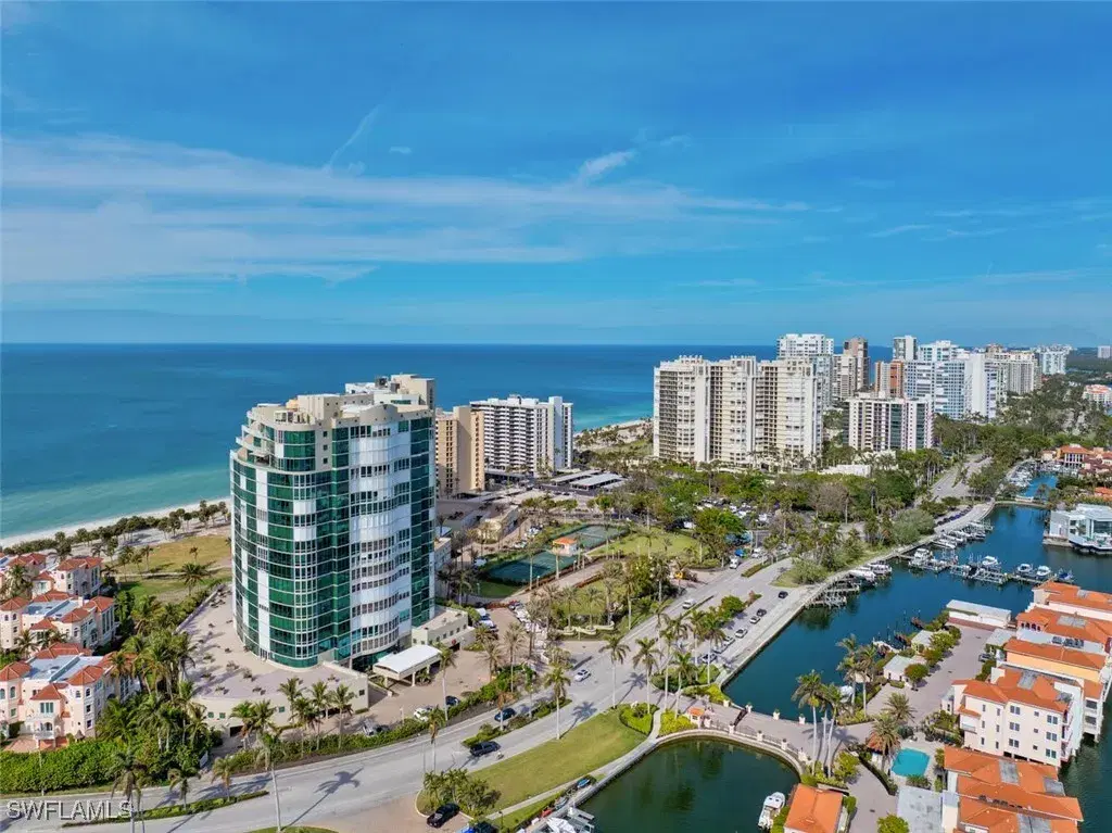 Picture of 3971 Gulf Shore Blvd N 505, Naples, FL 34103