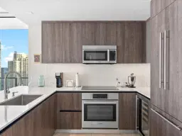 Picture of 68 SE 6Th St 3201, Miami, FL 33131