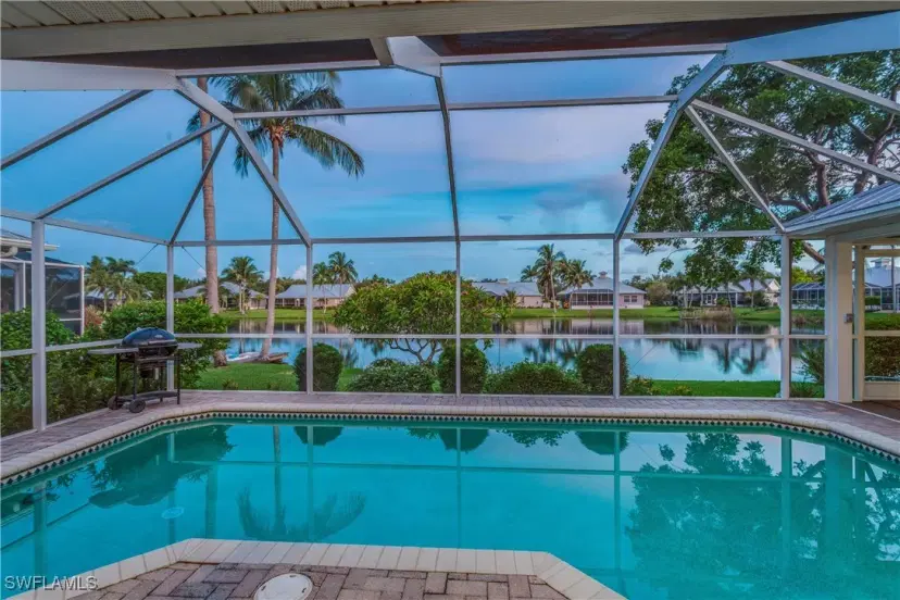 Picture of 12593 Coconut Creek Ct, Fort Myers FL 33908