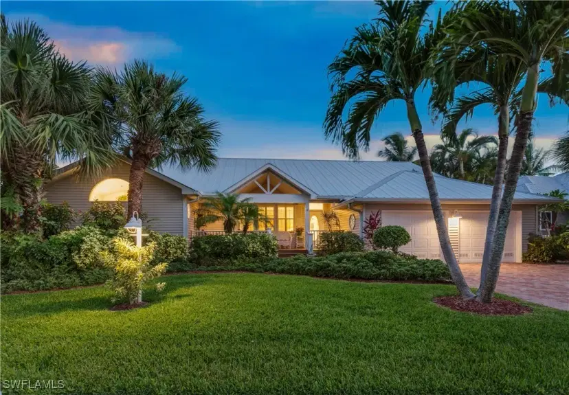 Picture of 12593 Coconut Creek Ct, Fort Myers FL 33908