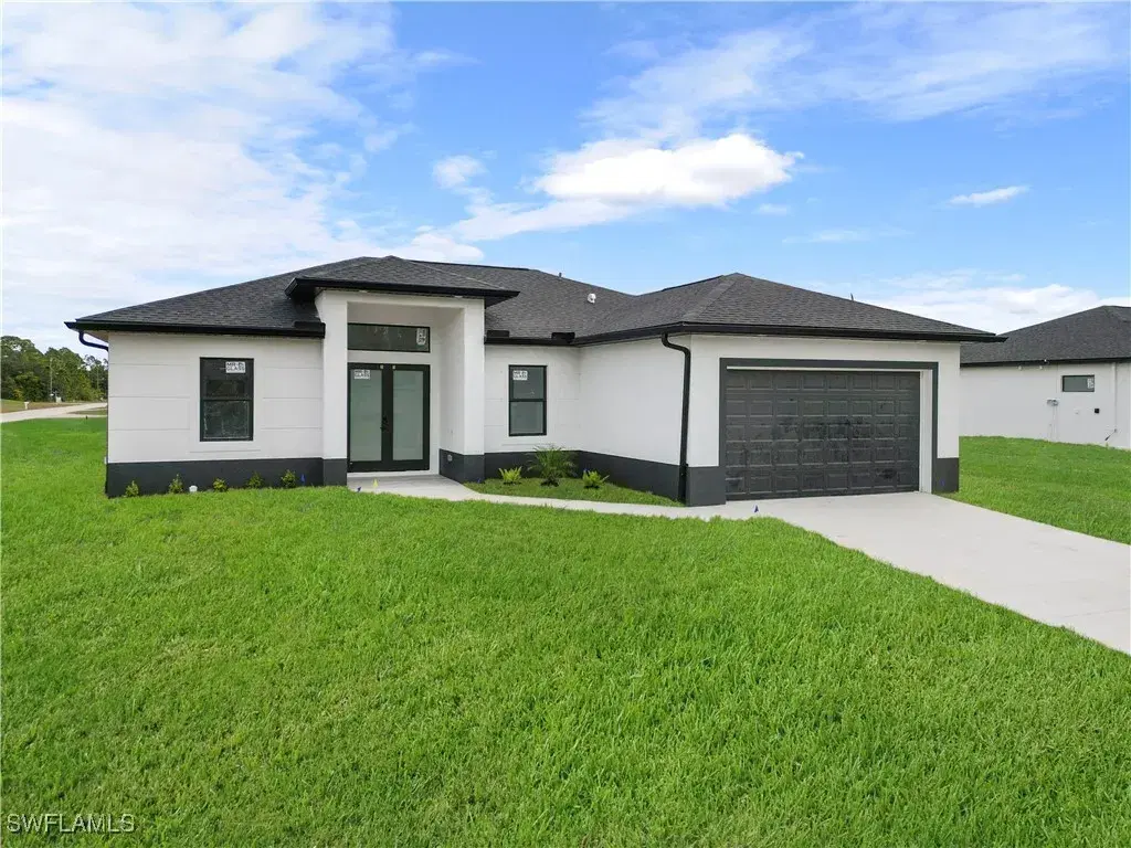 Picture of 1804 Crawford Ave N, Lehigh Acres, FL 33971