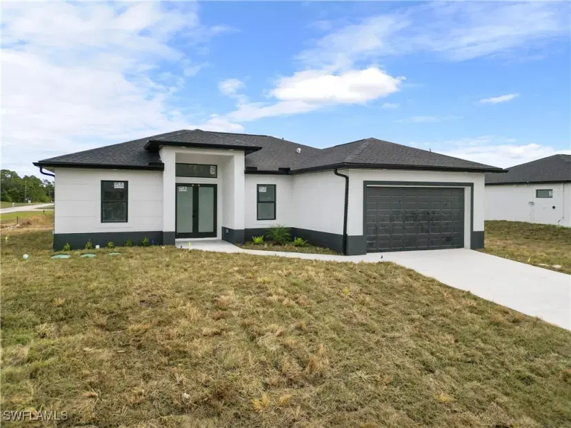 Picture of 1804 Crawford Ave N, Lehigh Acres FL 33971