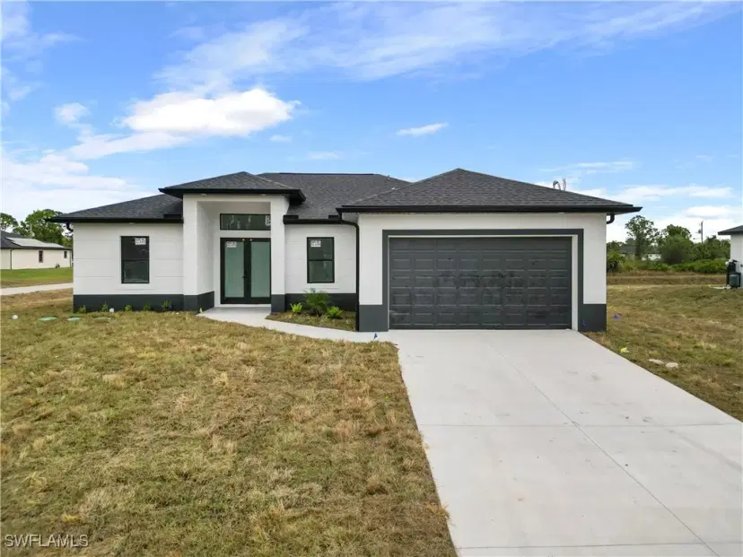 Picture of 1804 Crawford Ave N, Lehigh Acres FL 33971