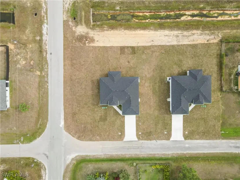 Picture of 1804 Crawford Ave N, Lehigh Acres FL 33971