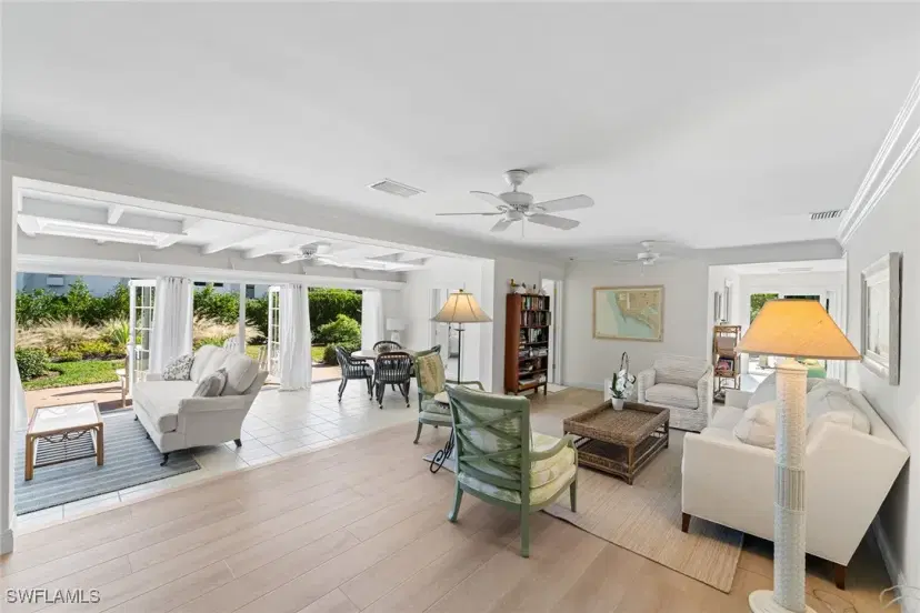 Picture of 2171 SOUTH Winds Dr, Naples FL 34102