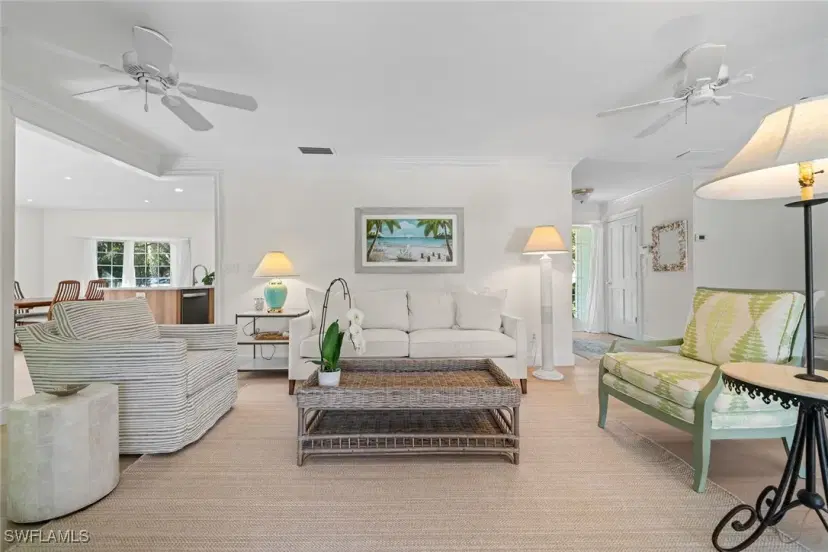 Picture of 2171 SOUTH Winds Dr, Naples FL 34102