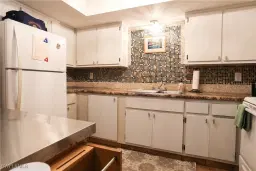 Picture of 4706 SE 4Th Pl 11, Cape Coral, FL 33904