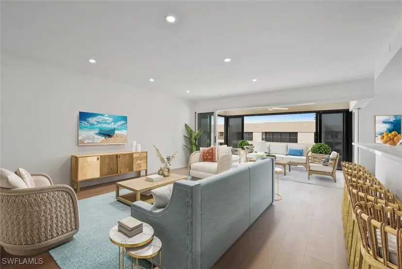 Picture of 2721 W Gulf Dr 308, Sanibel FL 33957