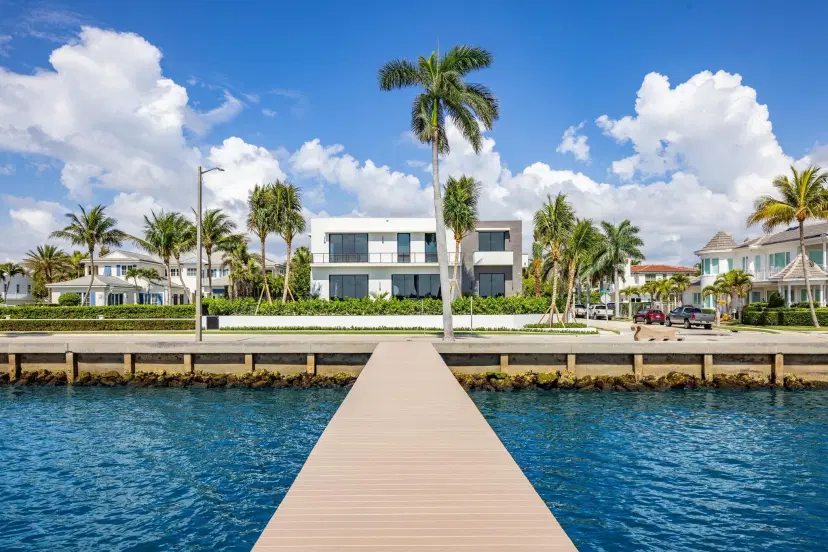 Picture of 100 Beverly Road, West Palm Beach FL 33405