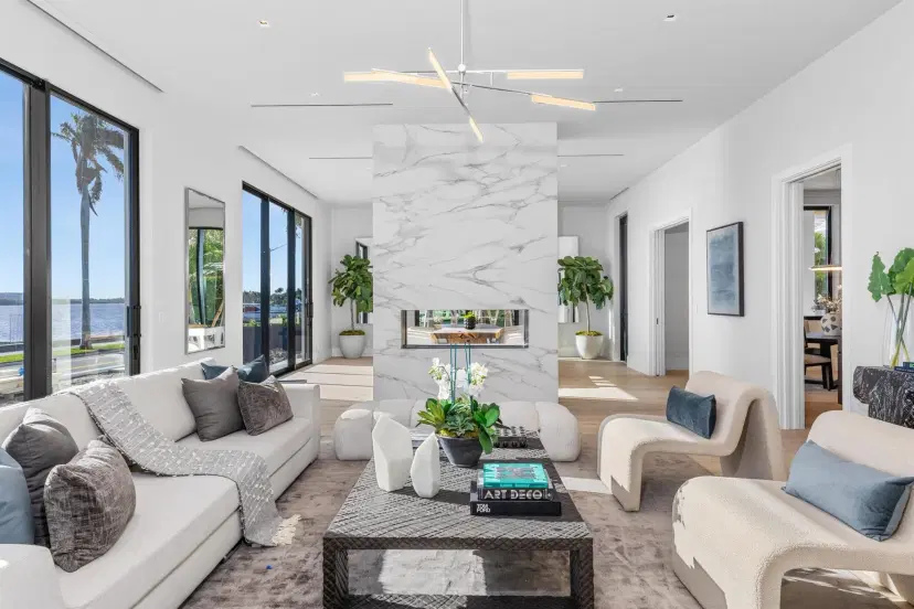 Picture of 100 Beverly Road, West Palm Beach FL 33405