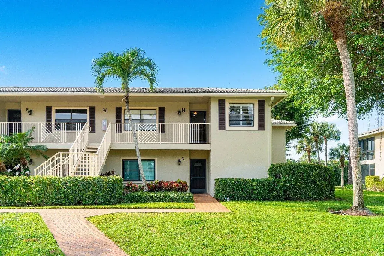 Picture of 36 Stratford Lane H, Boynton Beach, FL 33436