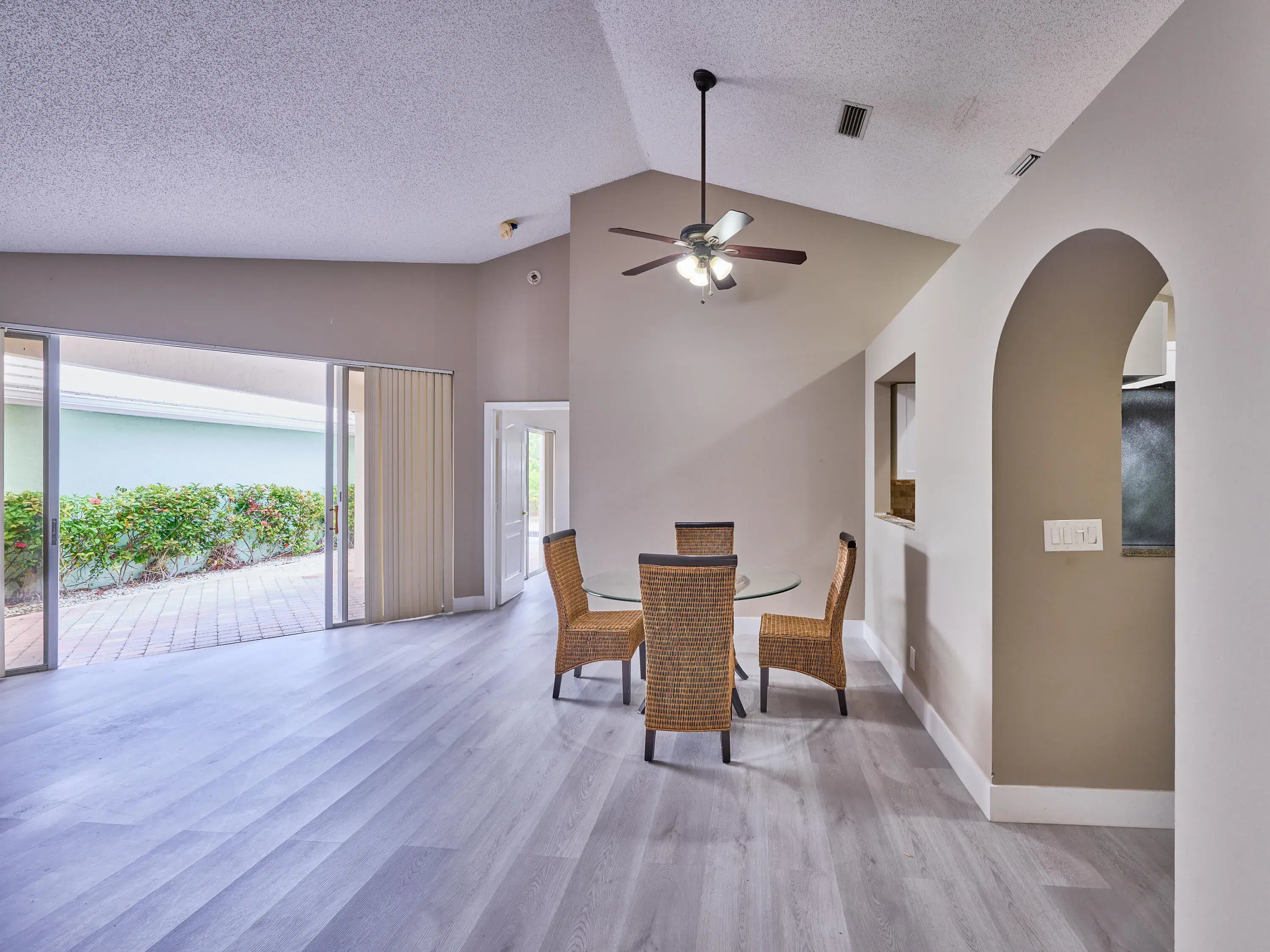 Picture of 9181 Heathridge Drive, West Palm Beach, FL 33411