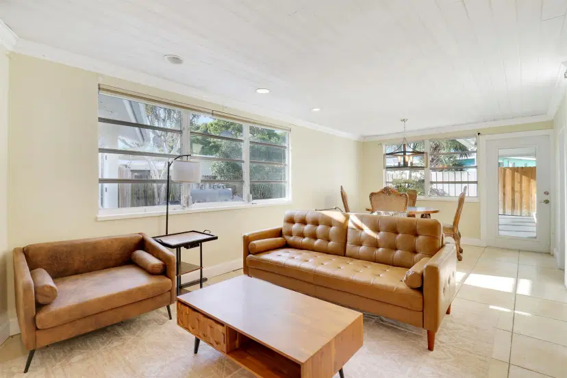 Picture of 1421 S Palmway, Lake Worth Beach FL 33460