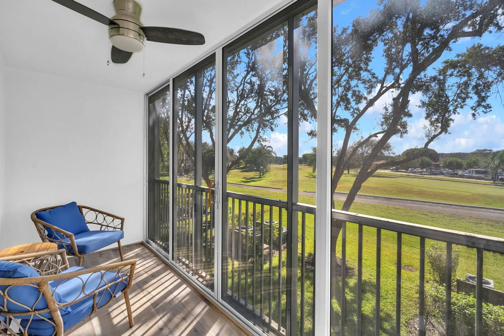 Picture of 12900 SW 7Th Ct 207B, Pembroke Pines, FL 33027
