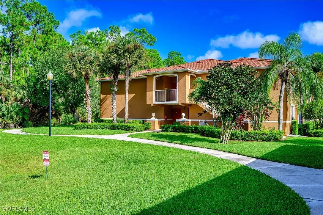 Picture of 1865 Florida Club Dr 6202, Naples, FL 34112