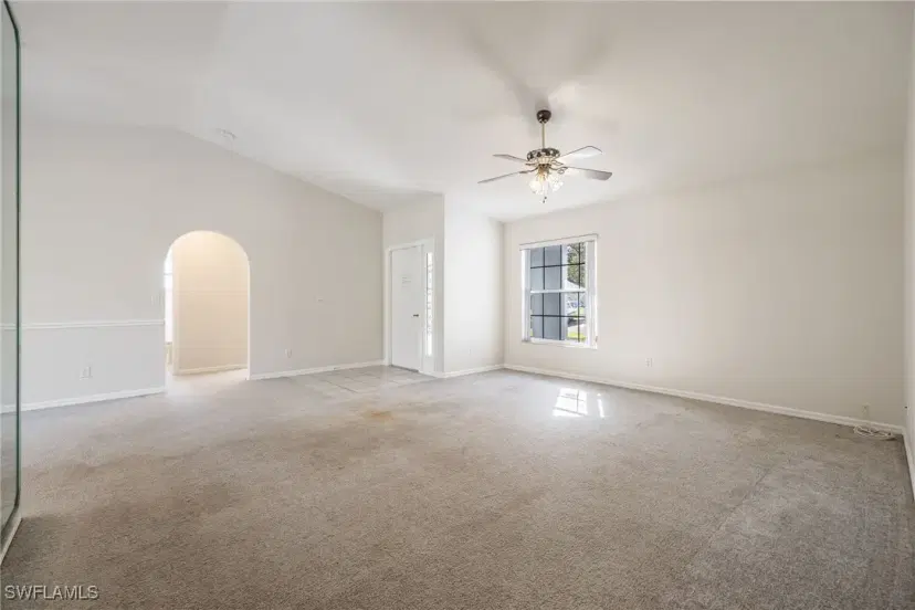 Picture of 15623 Sunny Crest Ln, Fort Myers FL 33905