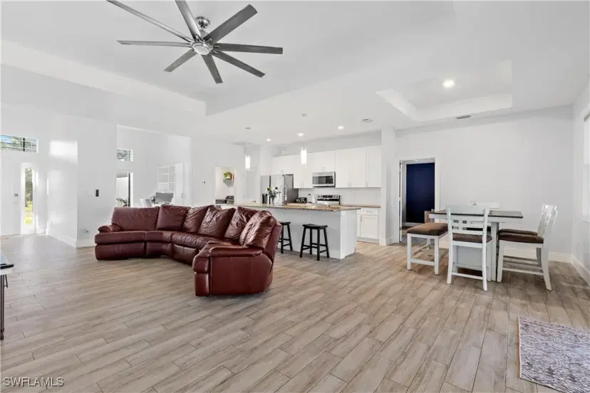 Picture of 3806 40Th St Sw, Lehigh Acres FL 33976