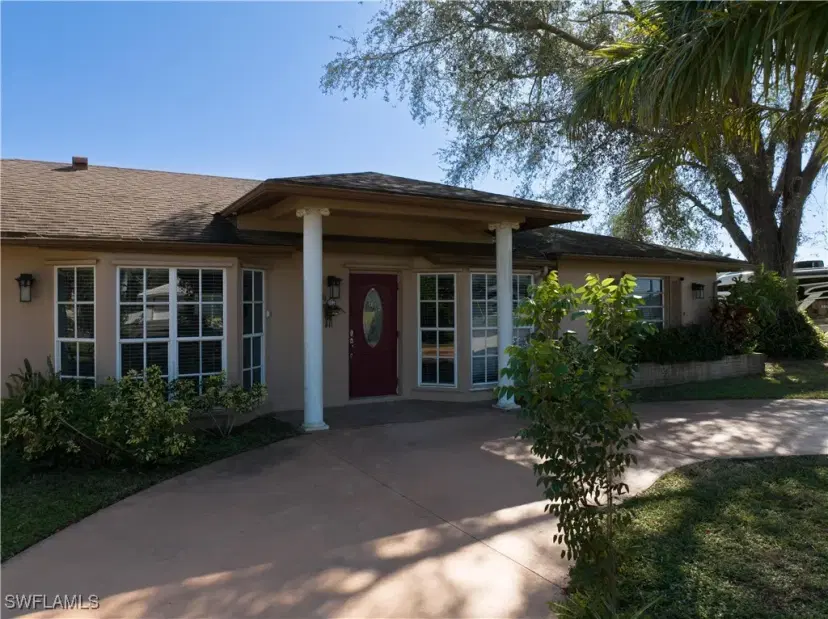 Picture of 13887 River Forest Dr, Fort Myers FL 33905