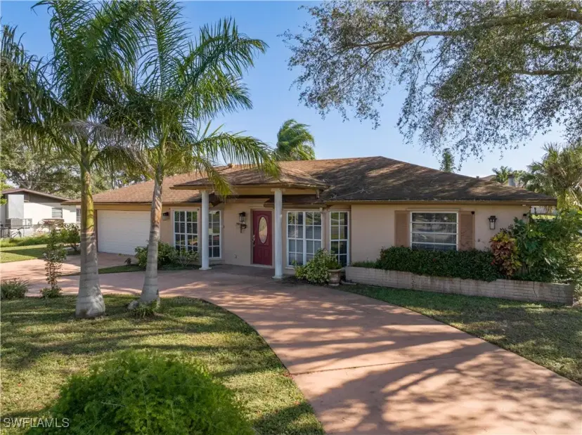 Picture of 13887 River Forest Dr, Fort Myers FL 33905
